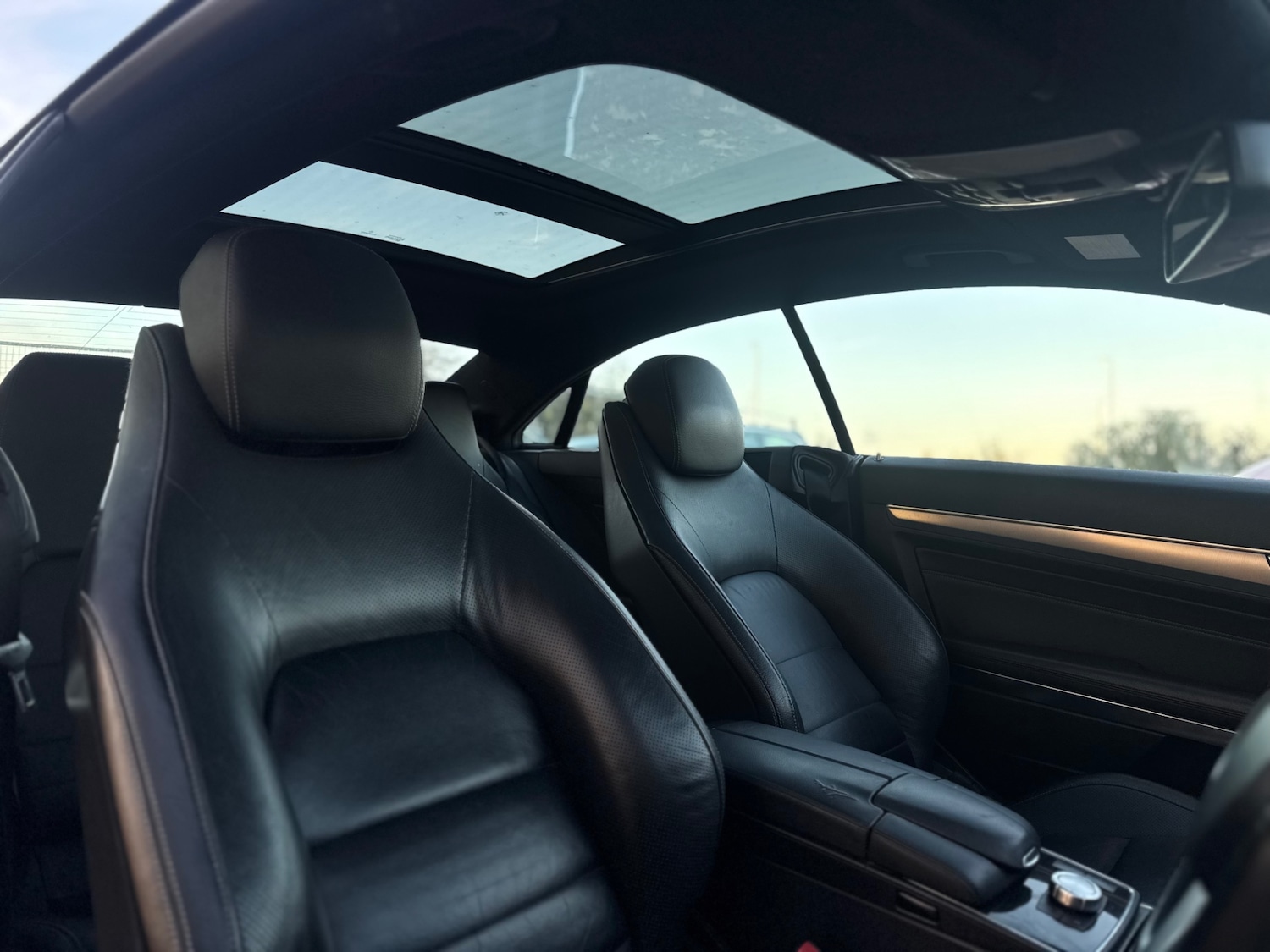 Used Mercedes-Benz E Class 2013 for sale - 75948355: Photo 28