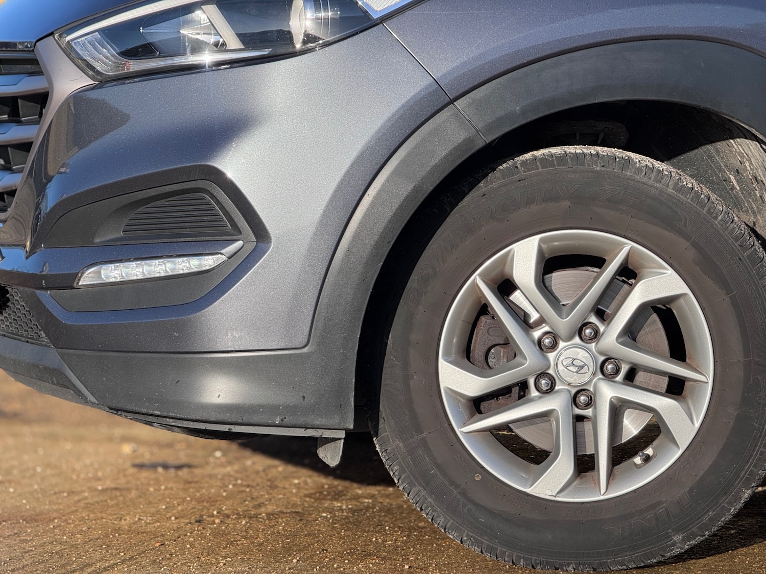 Used Hyundai TUCSON 2018 for sale - 77028165: Photo 3