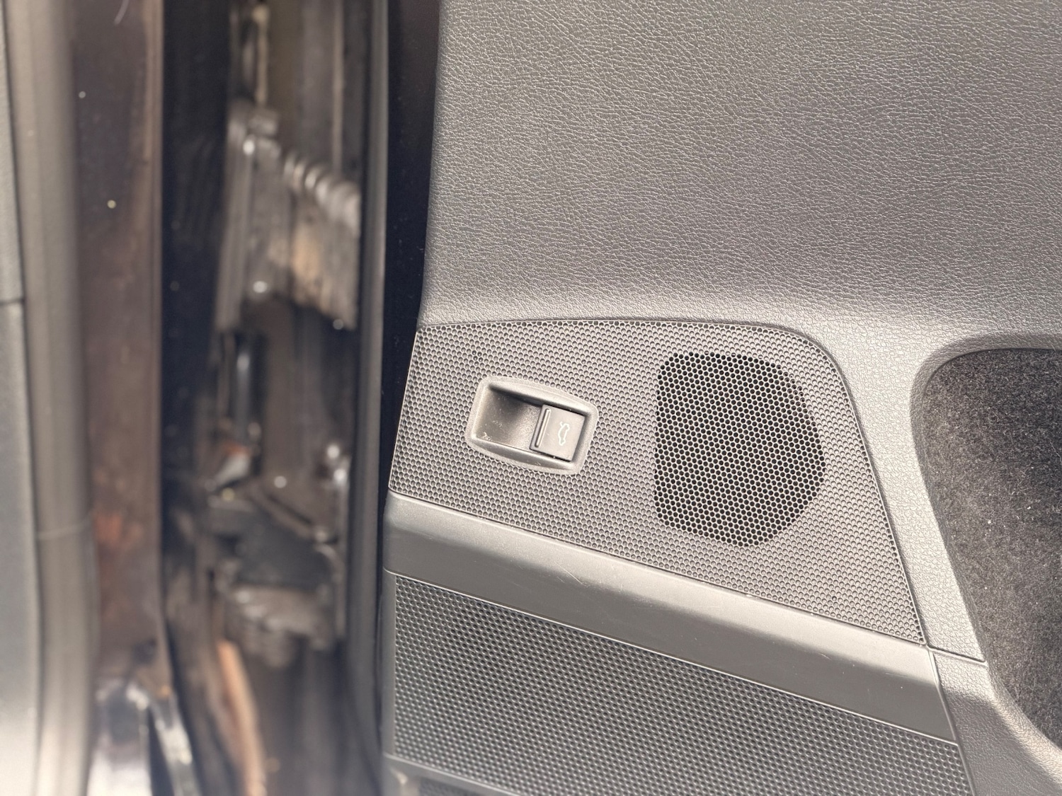 Used Volkswagen Passat 2014 for sale - 76174293: Photo 16