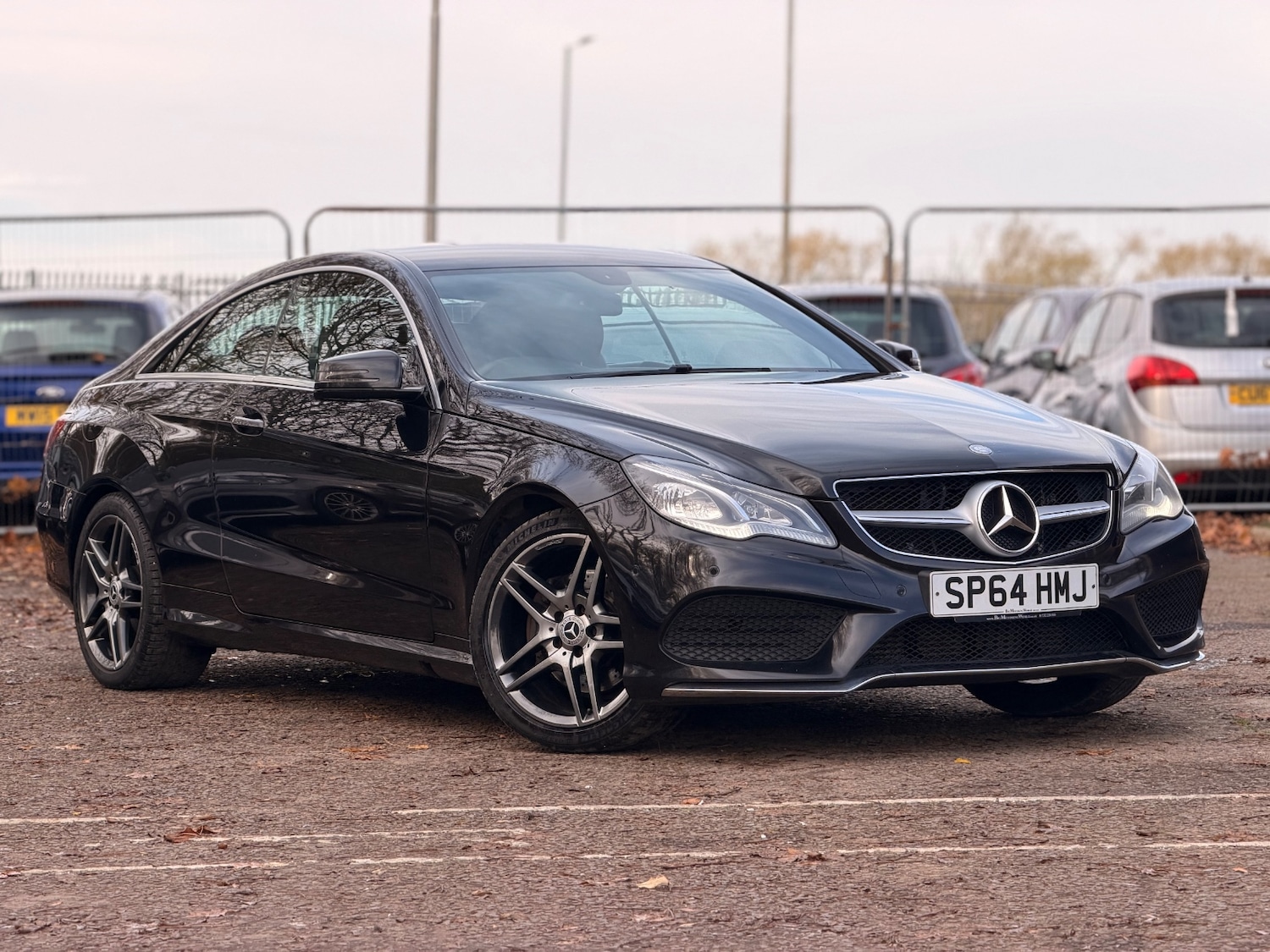 Used Mercedes-Benz E Class 2014 for sale - 76526767: Photo 1
