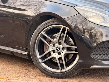 Used Mercedes-Benz E Class 2014 for sale - 76526767: Photo