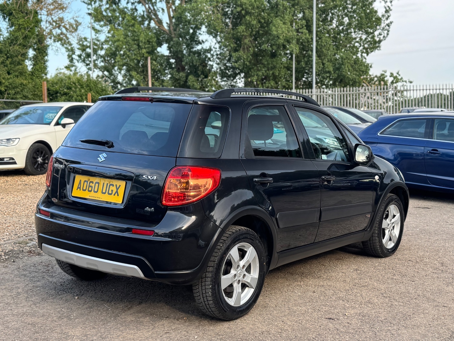 Used Suzuki SX4 2010 for sale - 76093915: Photo 15