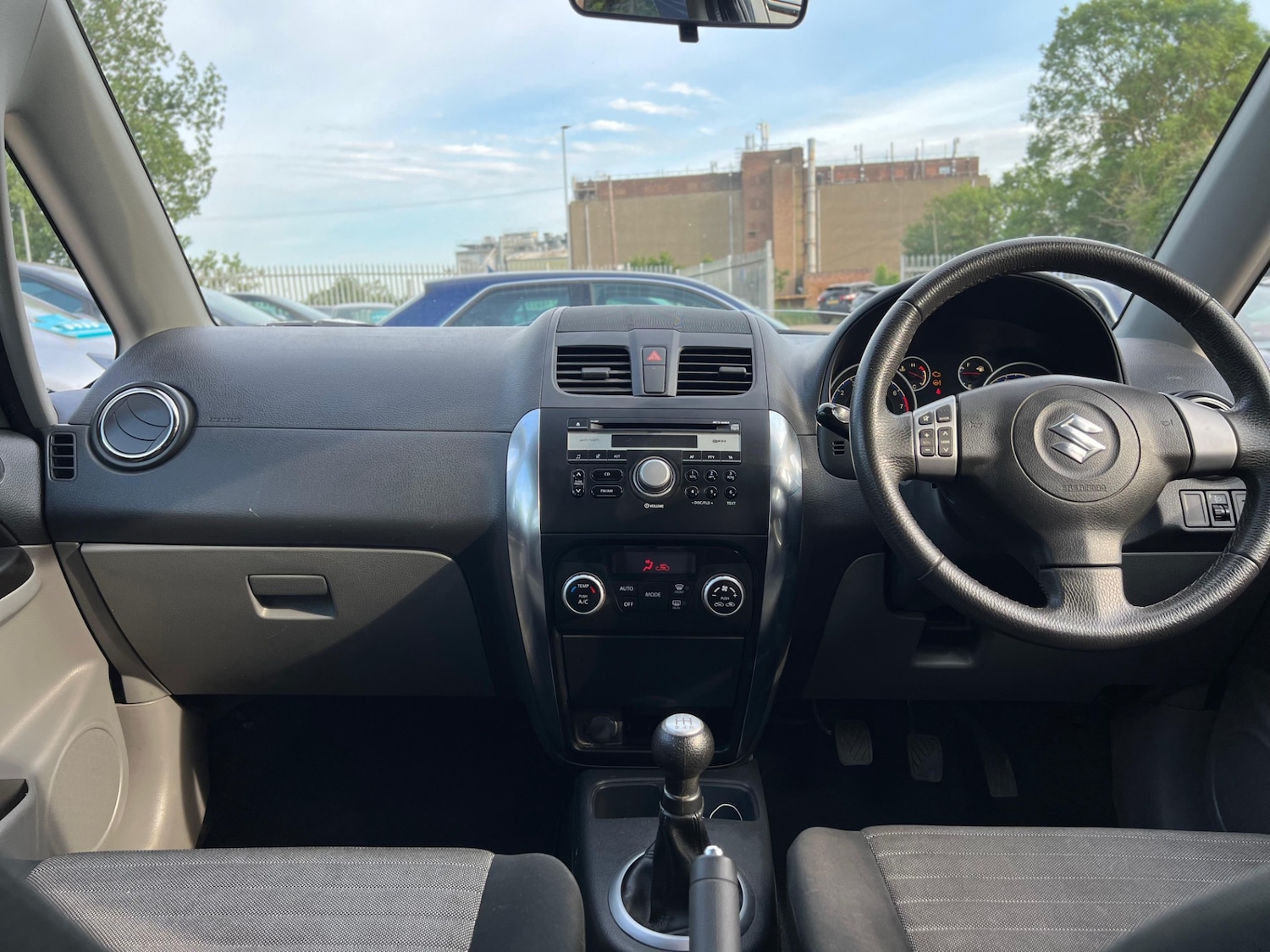 Used Suzuki SX4 2010 for sale - 76093915: Photo 17