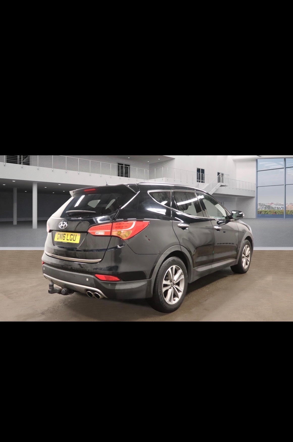 Used Hyundai Santa Fe 2016 for sale - 77578749: Photo 4