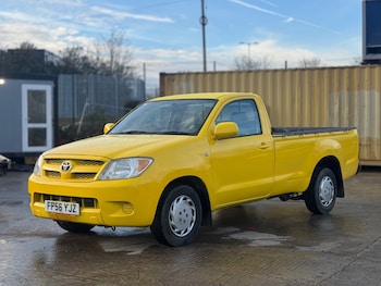 Used Toyota Hilux 2006 for sale - 76910820: Photo