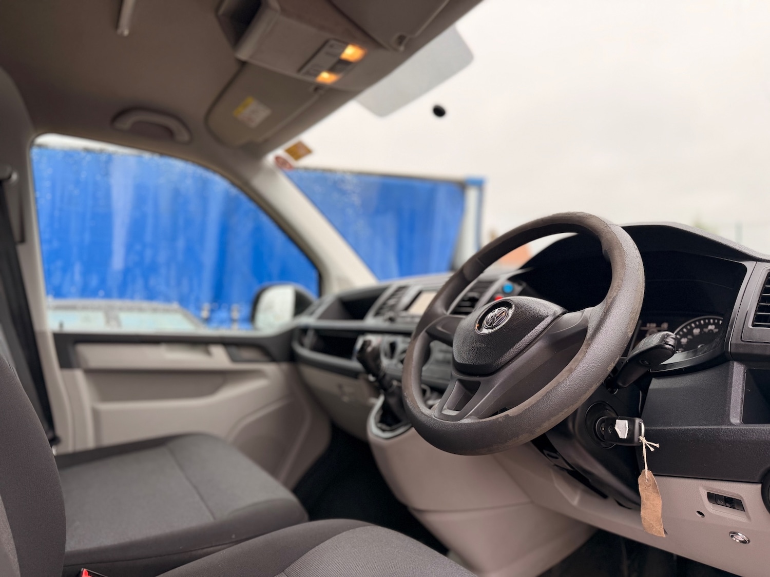 Used Volkswagen Transporter 2019 for sale - 76757467: Photo 20