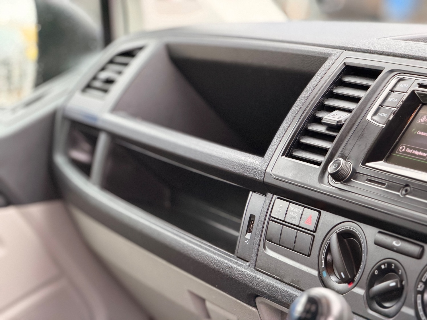 Used Volkswagen Transporter 2019 for sale - 76757467: Photo 23