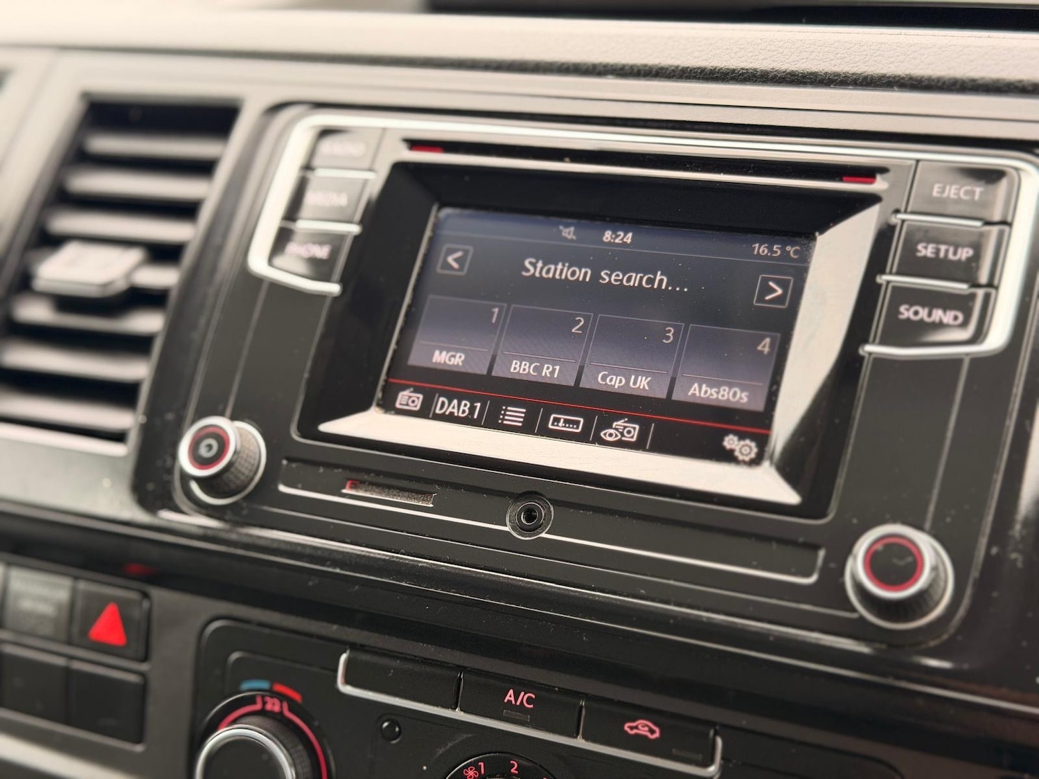 Used Volkswagen Transporter 2019 for sale - 76757467: Photo 27