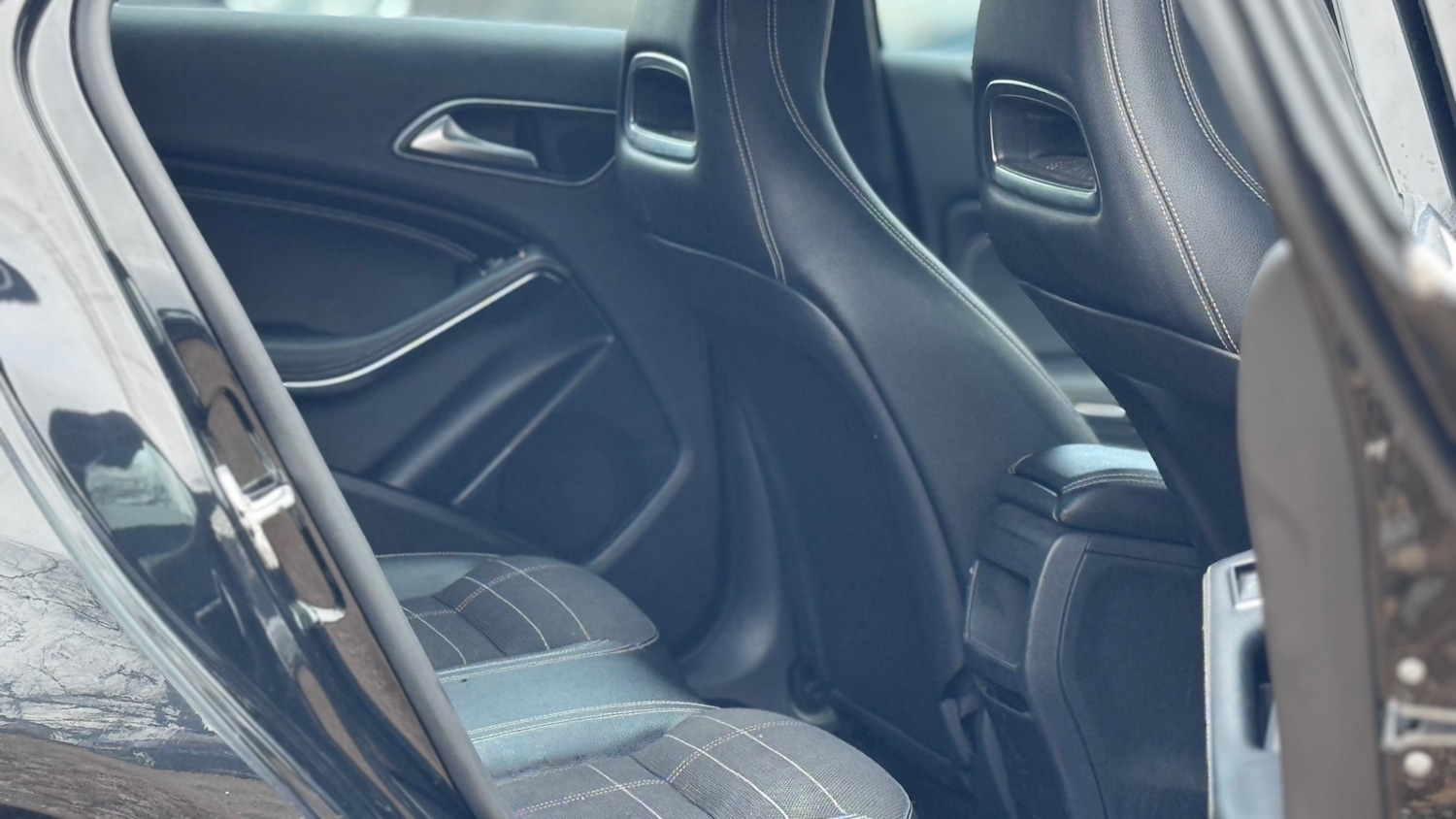 Used Mercedes-Benz A-Class 2015 for sale - 77394009: Photo 16