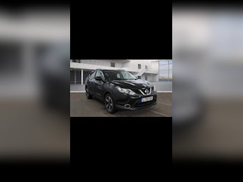 Used Nissan Qashqai 2015 for sale - 77620306: Photo