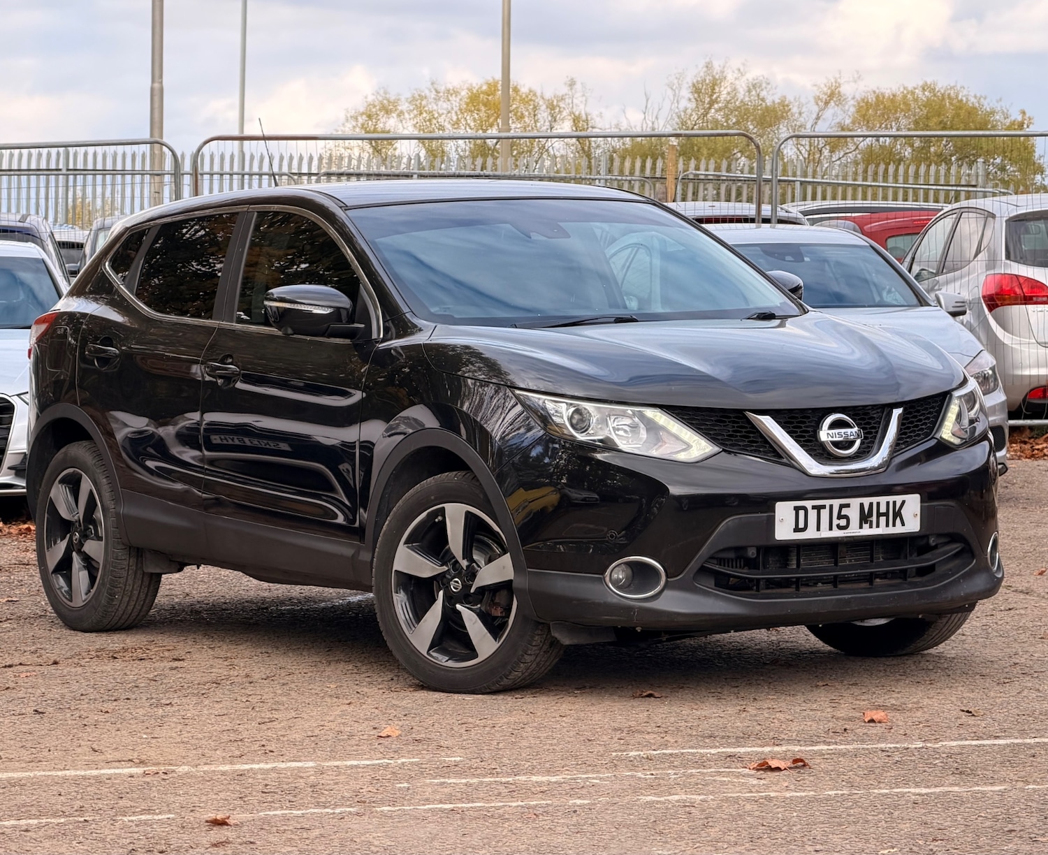 Used Nissan Qashqai 2015 for sale - 76268832: Photo 1