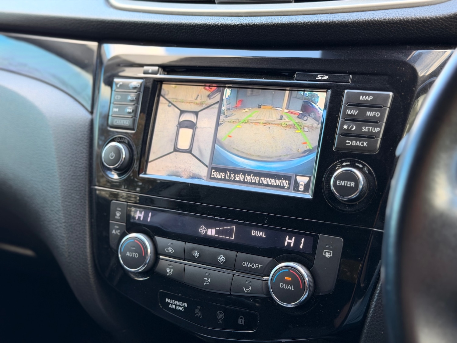 Used Nissan Qashqai 2015 for sale - 76268832: Photo 30