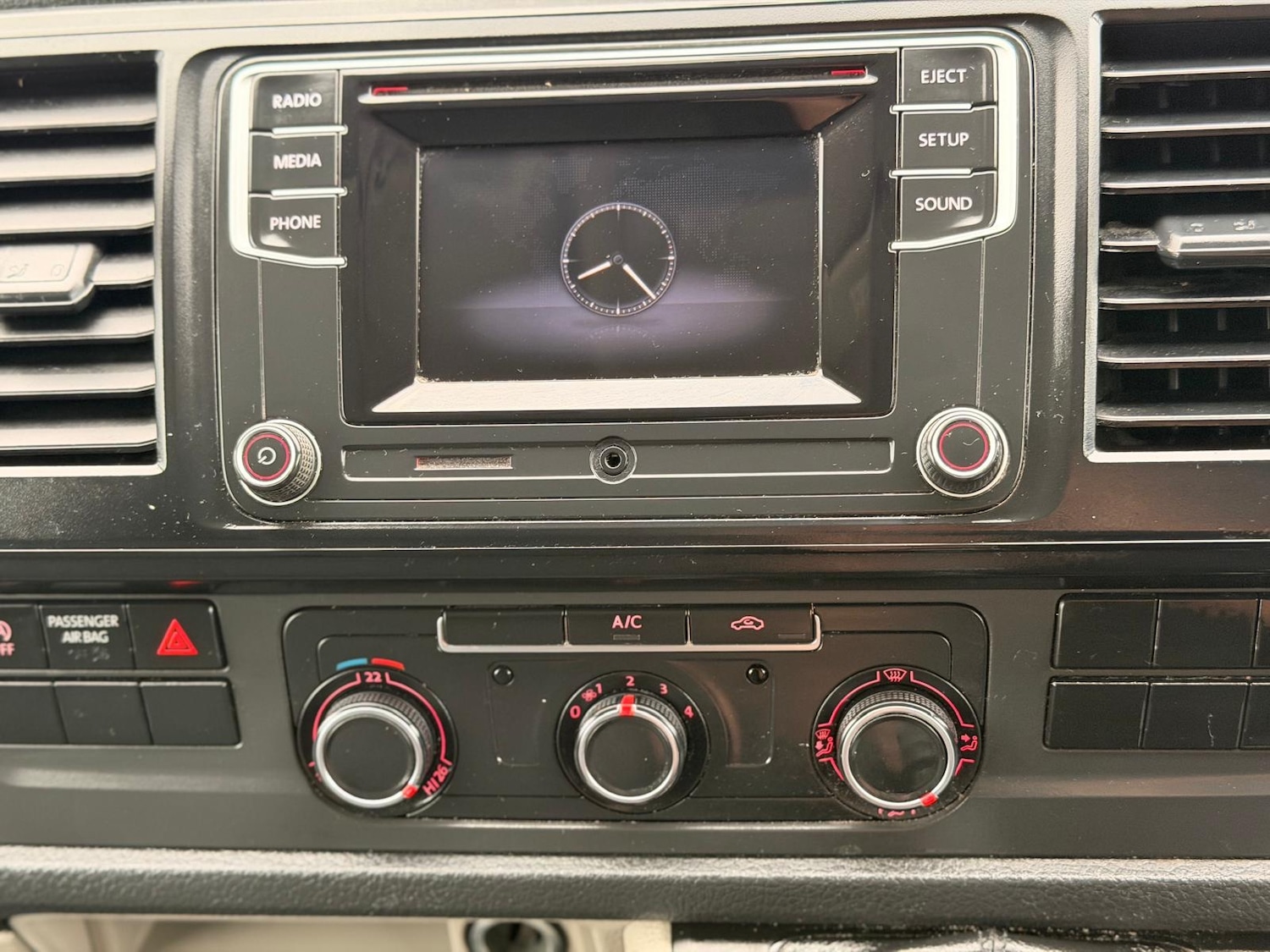 Used Volkswagen Transporter 2017 for sale - 76299629: Photo 17