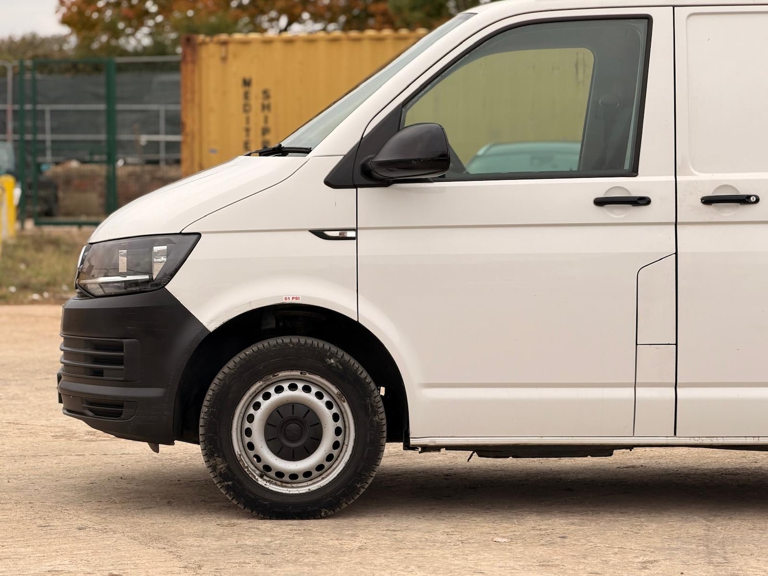 Used Volkswagen Transporter 2017 for sale - 76299629: Photo 5
