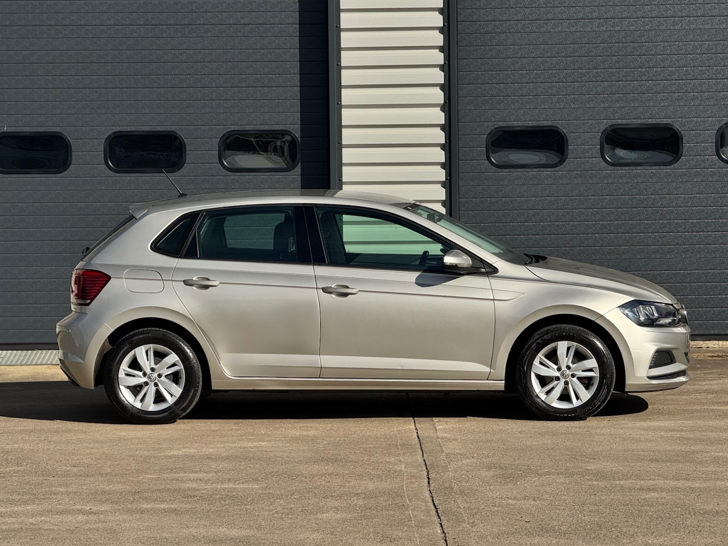 Used Volkswagen Polo 2018 for sale - 78026450: Photo 8