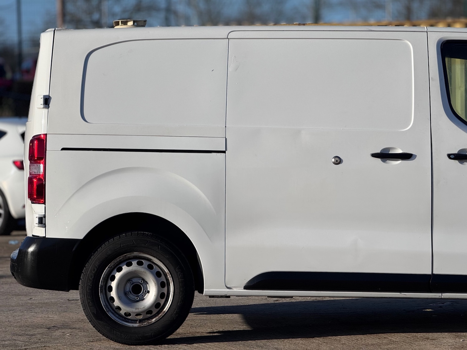 Used Peugeot Expert 2018 for sale - 77008466: Photo 16