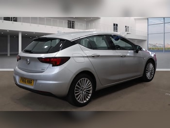 Used Vauxhall Astra 2017 for sale - 76268765: Photo 4