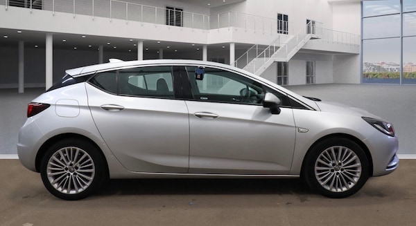 Used Vauxhall Astra 2017 for sale - 76268765: Photo 5