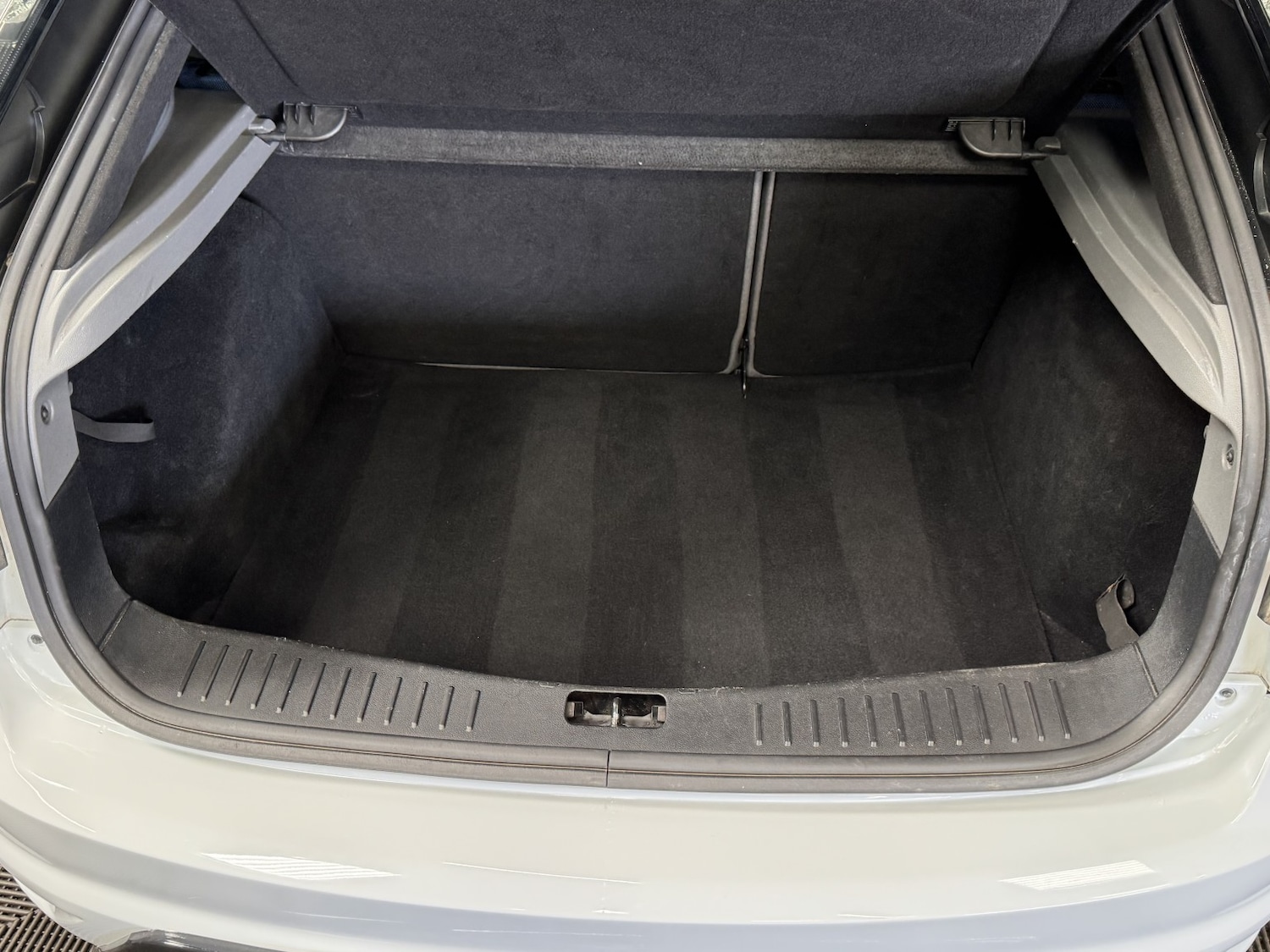 Used Ford Focus 2009 for sale - 78070508: Photo 33