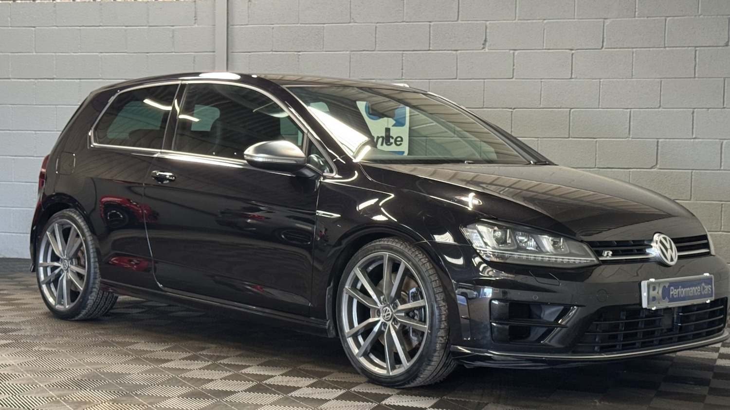 Used Volkswagen Golf 2015 for sale - 77921386: Photo 2