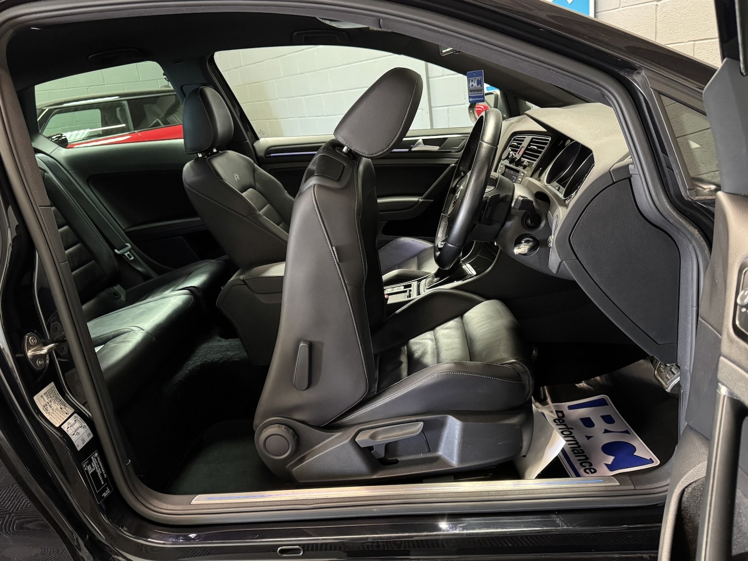 Used Volkswagen Golf 2015 for sale - 77921386: Photo 36