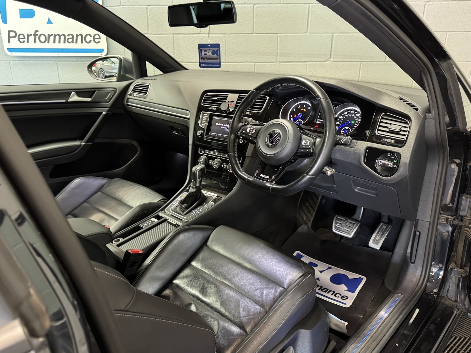 Used Volkswagen Golf 2015 for sale - 77921386: Photo 38