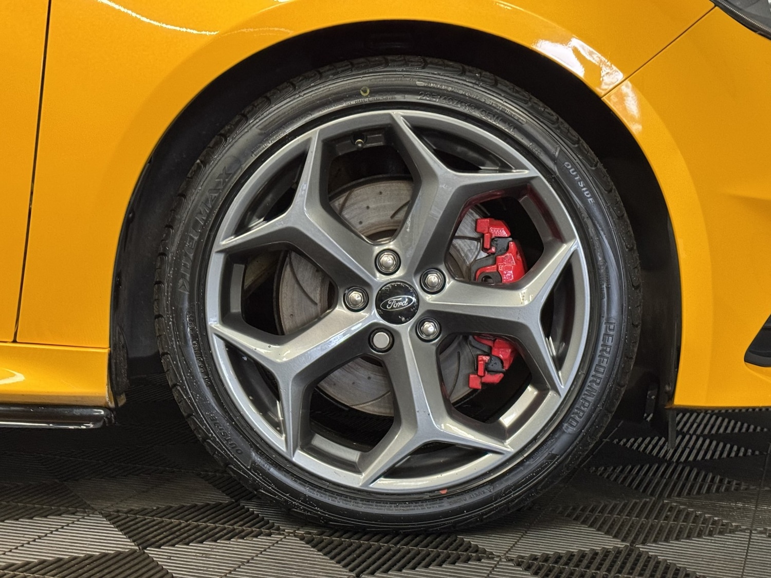 Used Ford Focus 2017 for sale - 77453075: Photo 28