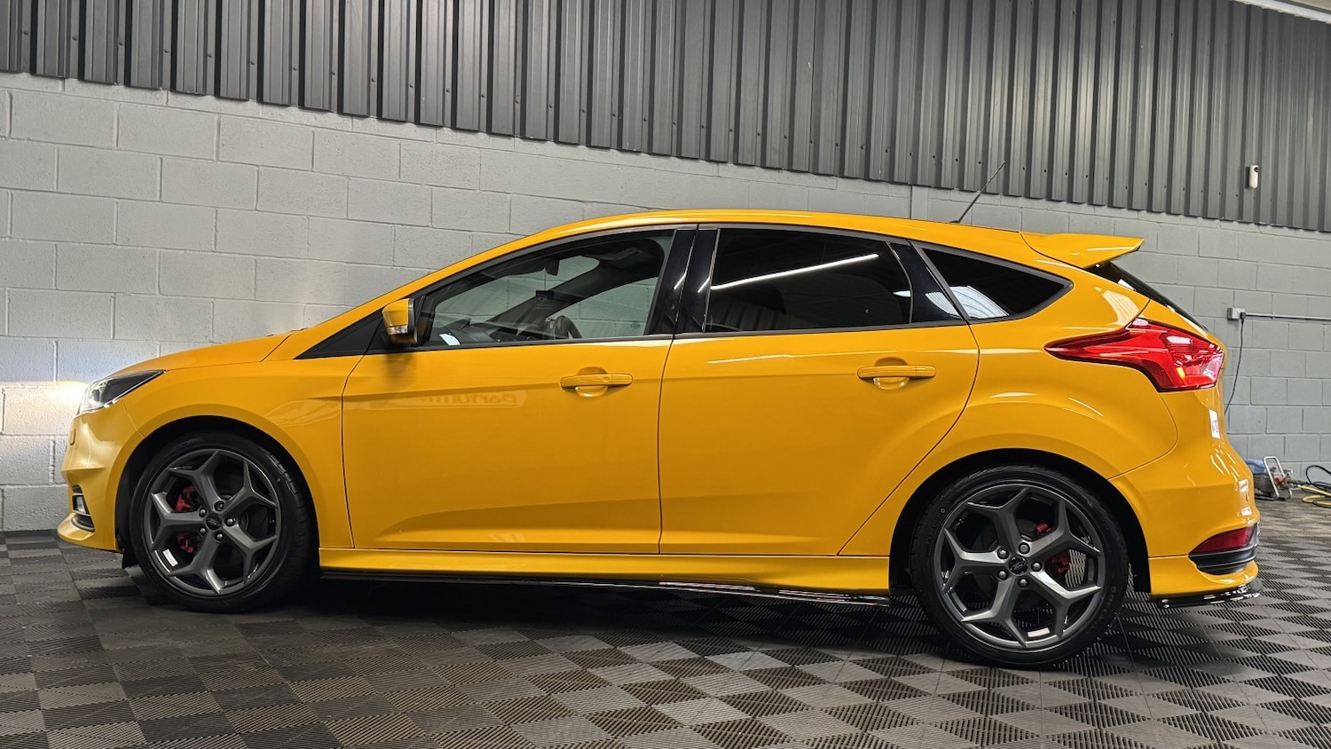 Used Ford Focus 2017 for sale - 77453075: Photo 33