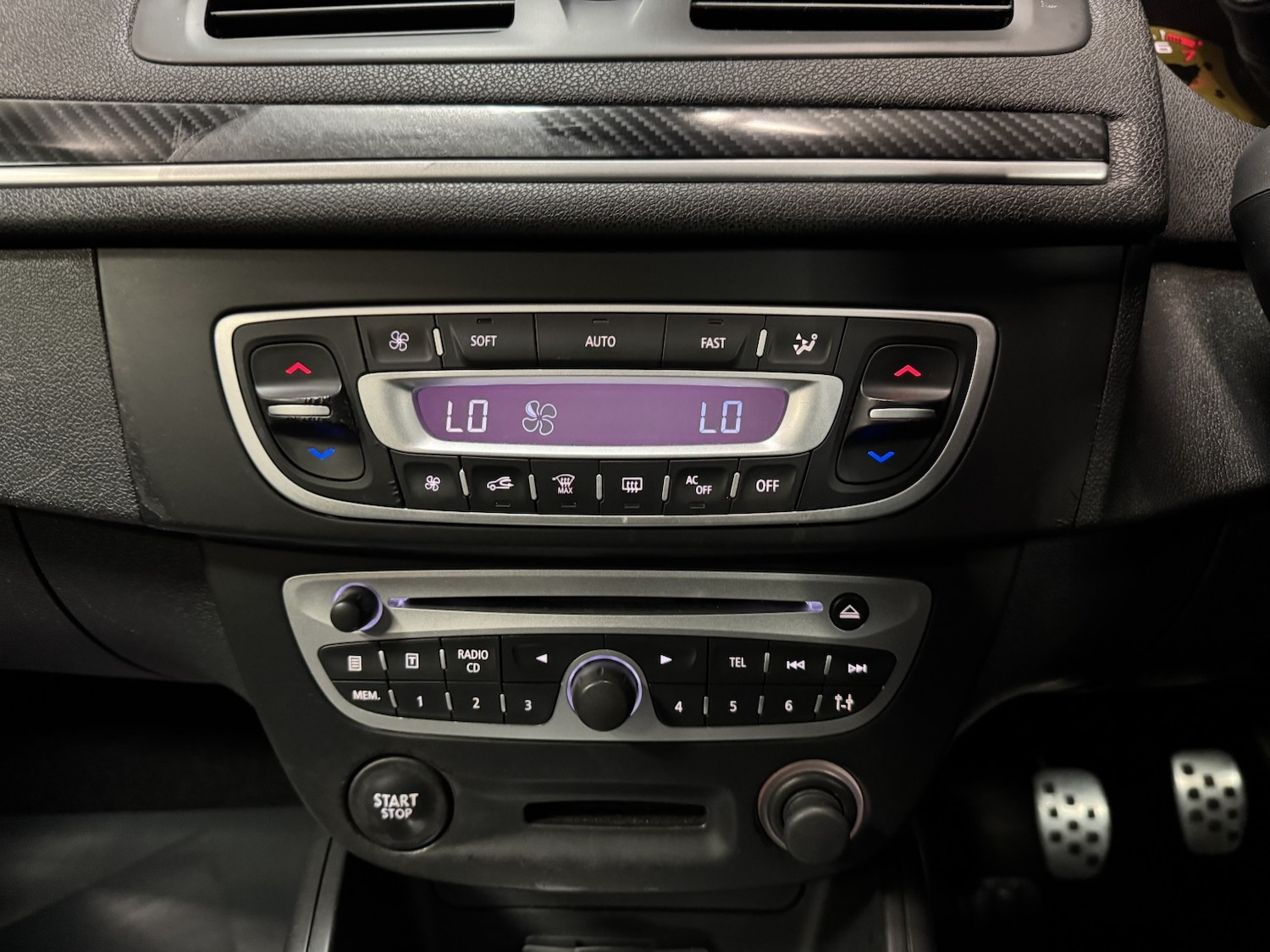 Used Renault Megane 2010 for sale - 76547781: Photo 10