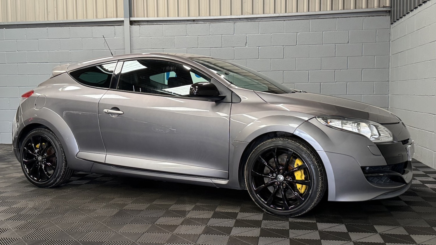 Used Renault Megane 2010 for sale - 76547781: Photo 24