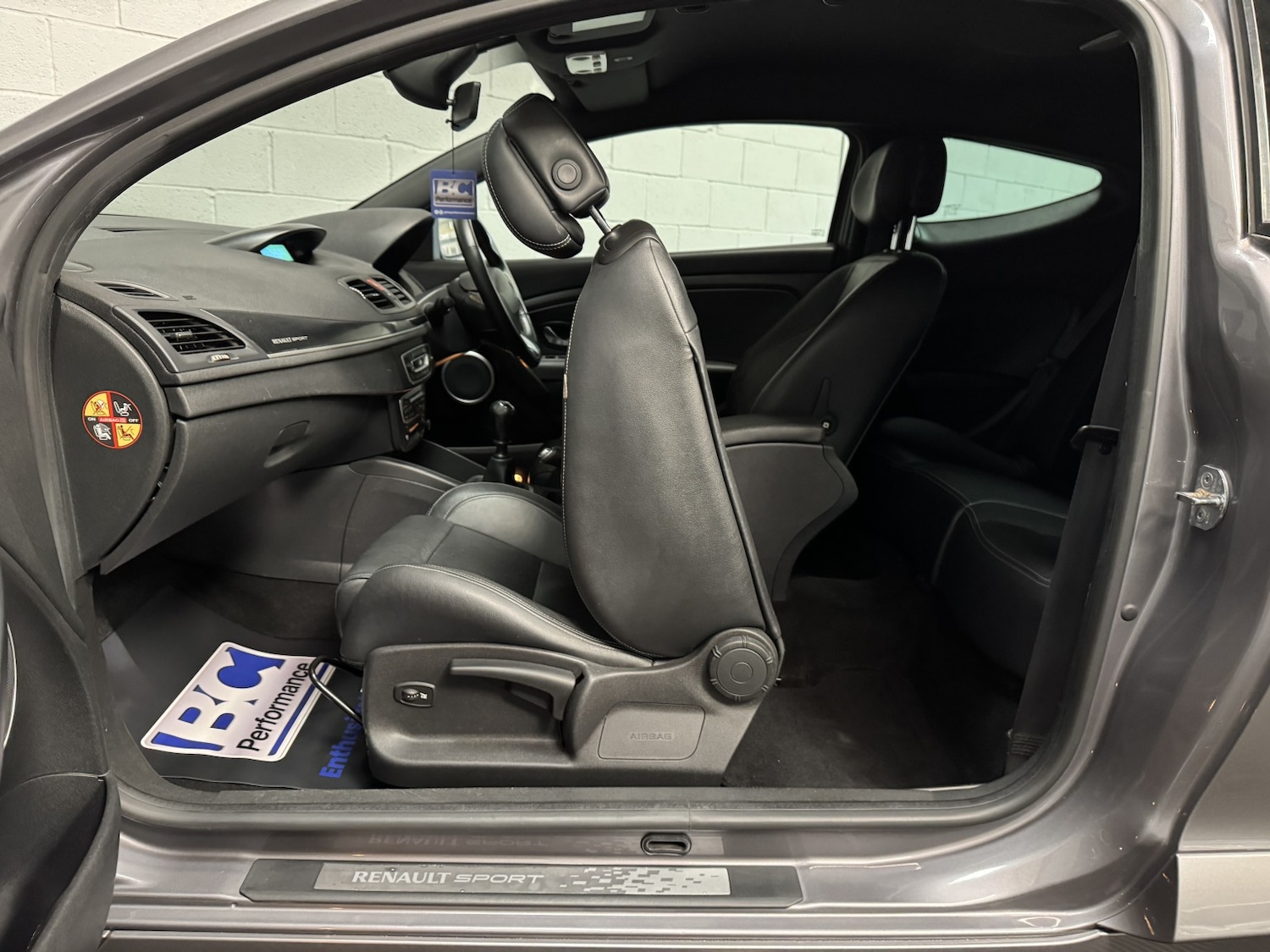 Used Renault Megane 2010 for sale - 76547781: Photo 34