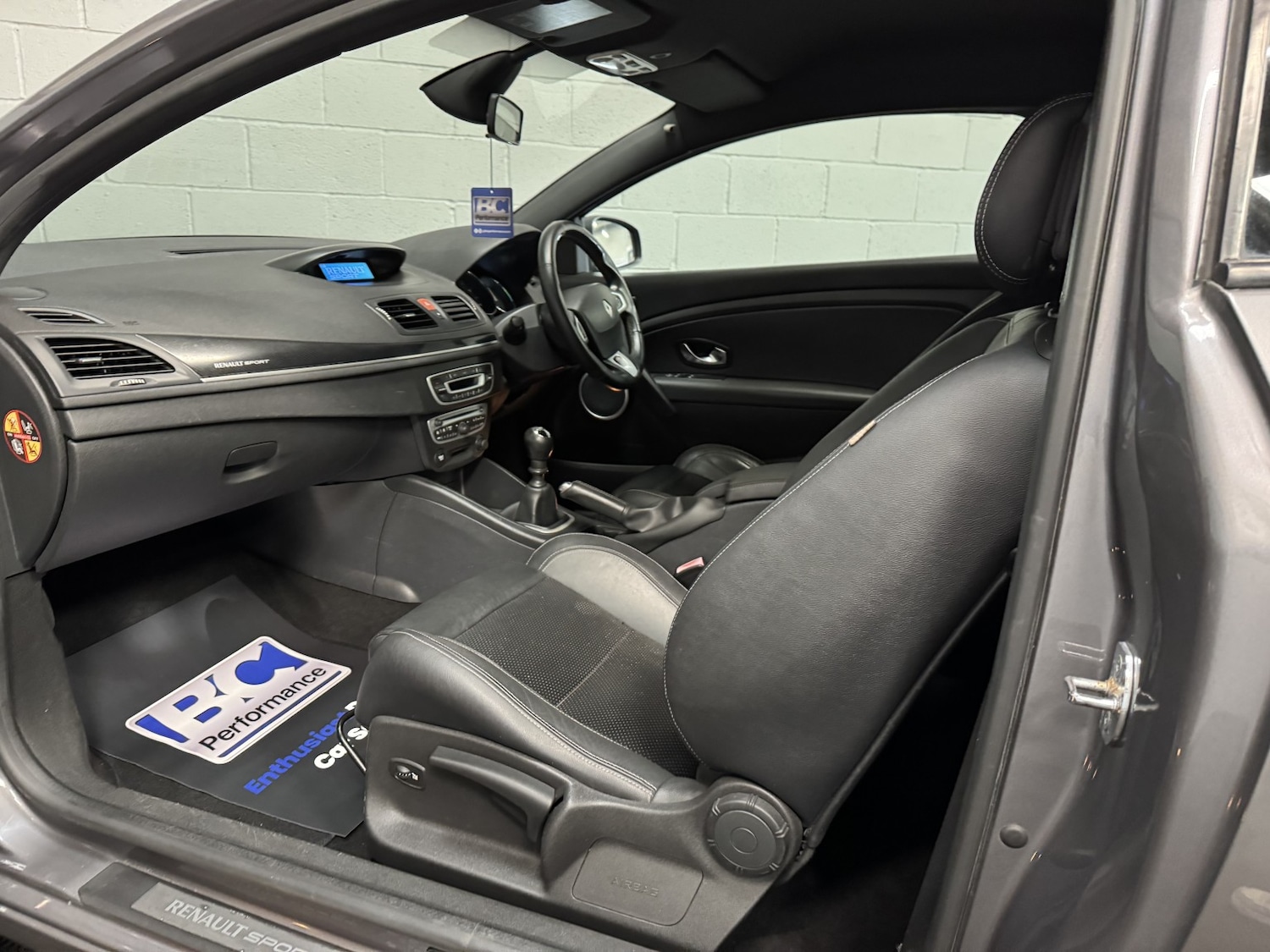 Used Renault Megane 2010 for sale - 76547781: Photo 38