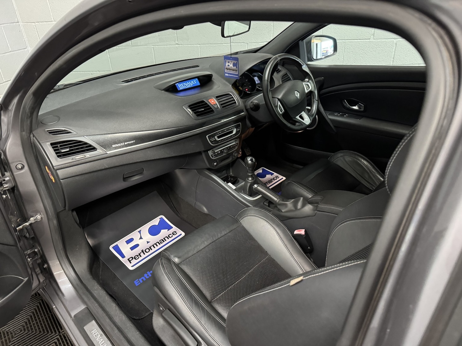 Used Renault Megane 2010 for sale - 76547781: Photo 40