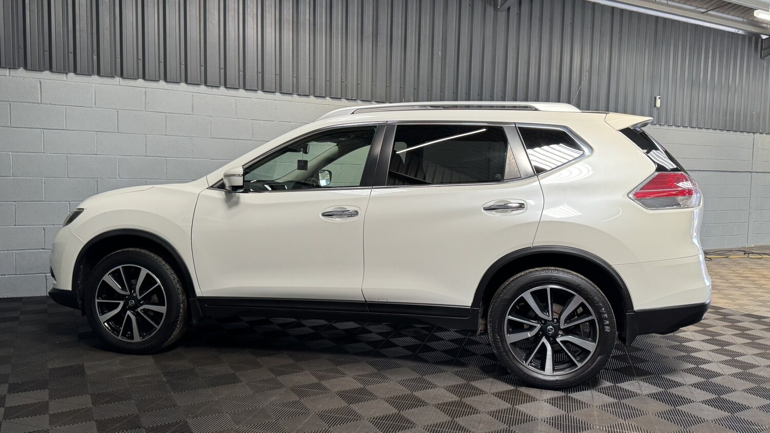 Used Nissan X-Trail 2017 for sale - 77997257: Photo 34