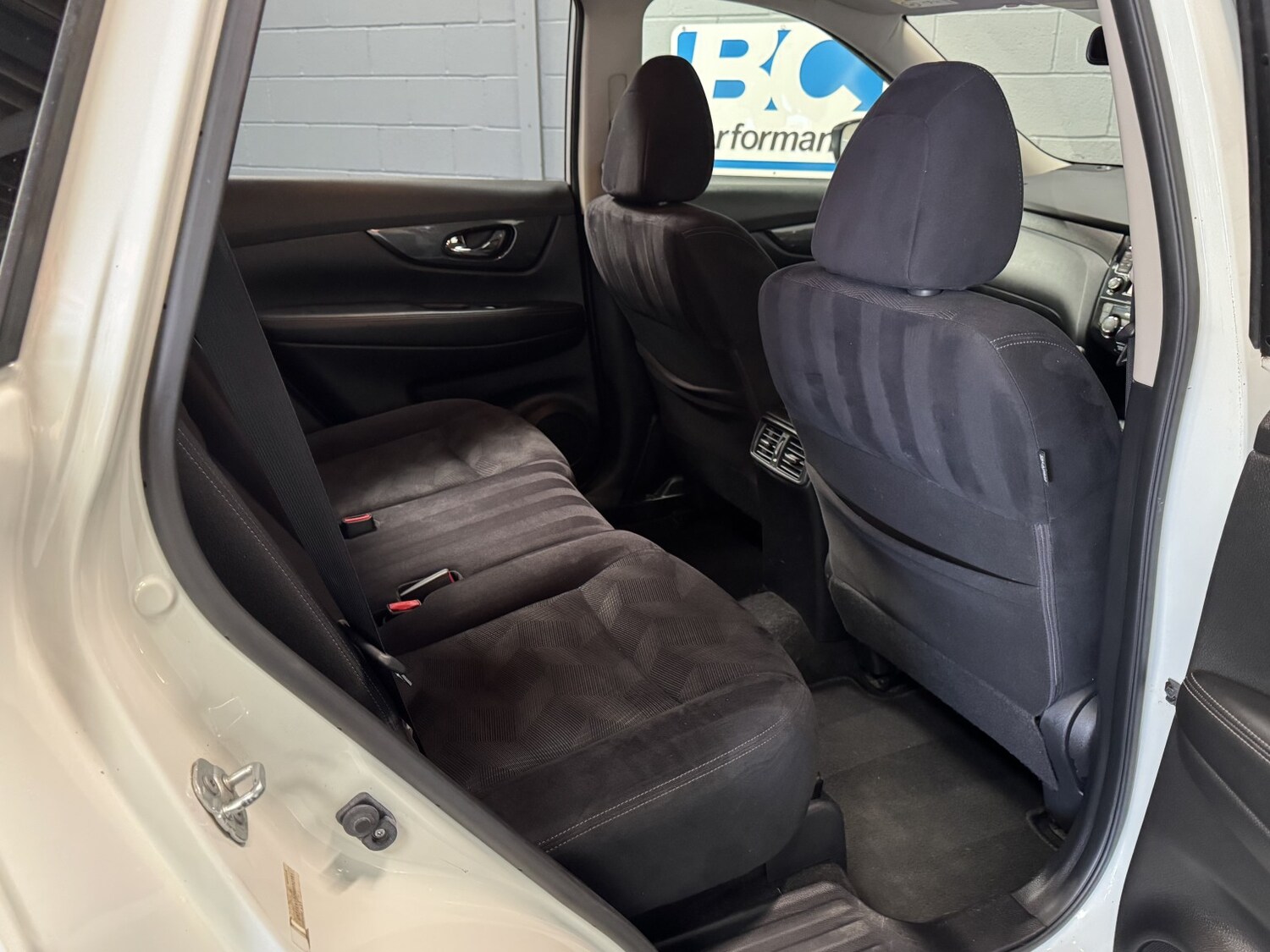 Used Nissan X-Trail 2017 for sale - 77997257: Photo 42