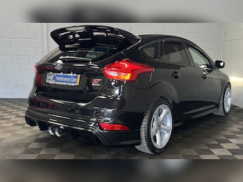 Used Ford Focus 2015 for sale - 78228943: Photo
