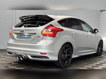 Used Ford Focus 2014 for sale - 79456843: Photo
