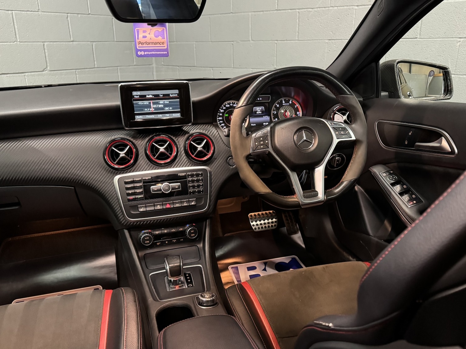 Used Mercedes-Benz A-Class 2014 for sale - 77997298: Photo 35