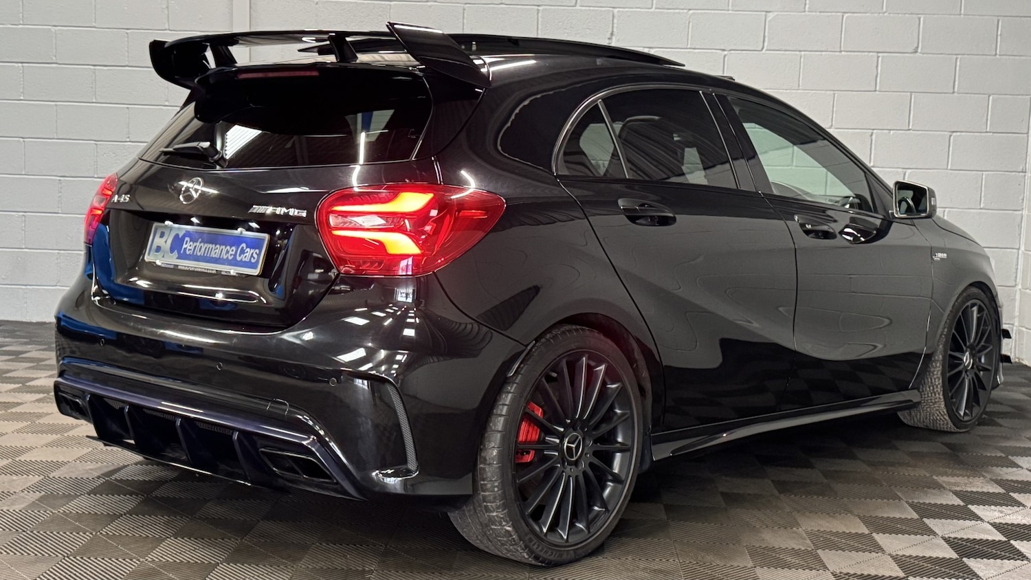 Used Mercedes-Benz A-Class 2014 for sale - 77997298: Photo 4