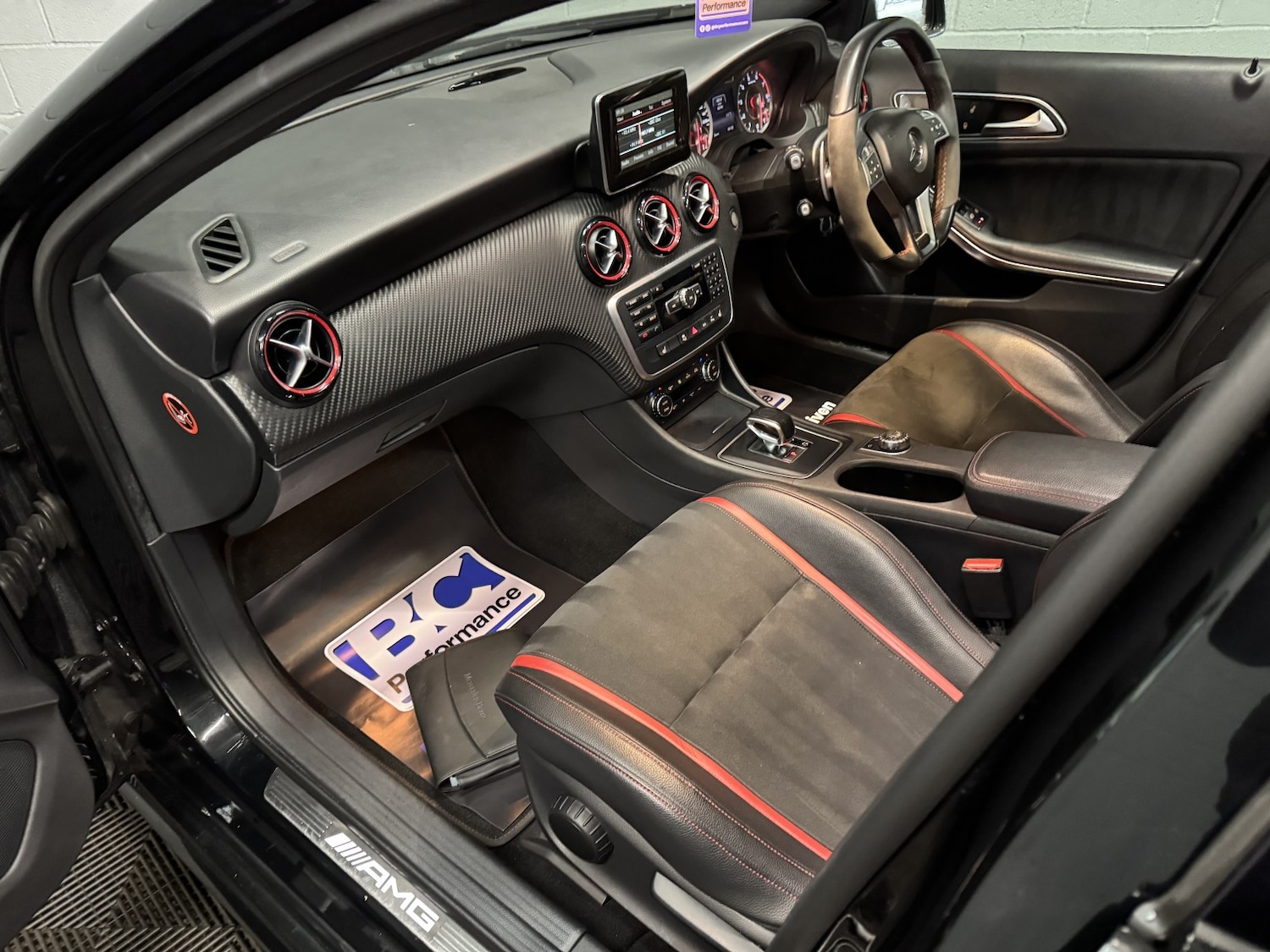 Used Mercedes-Benz A-Class 2014 for sale - 77997298: Photo 40