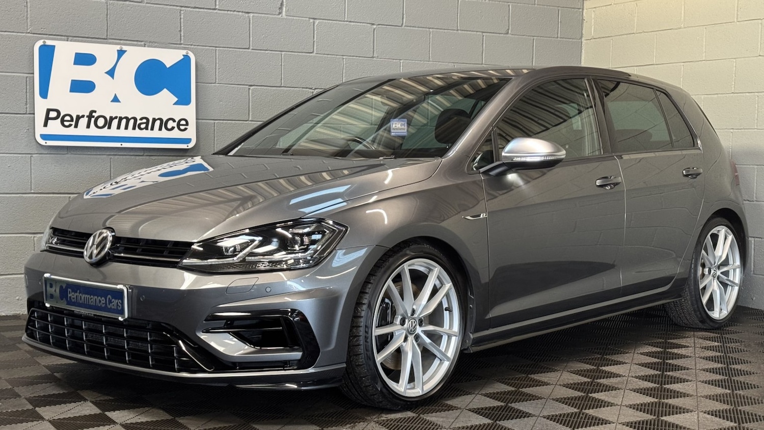 Used Volkswagen Golf 2017 for sale - 76712368: Photo 24