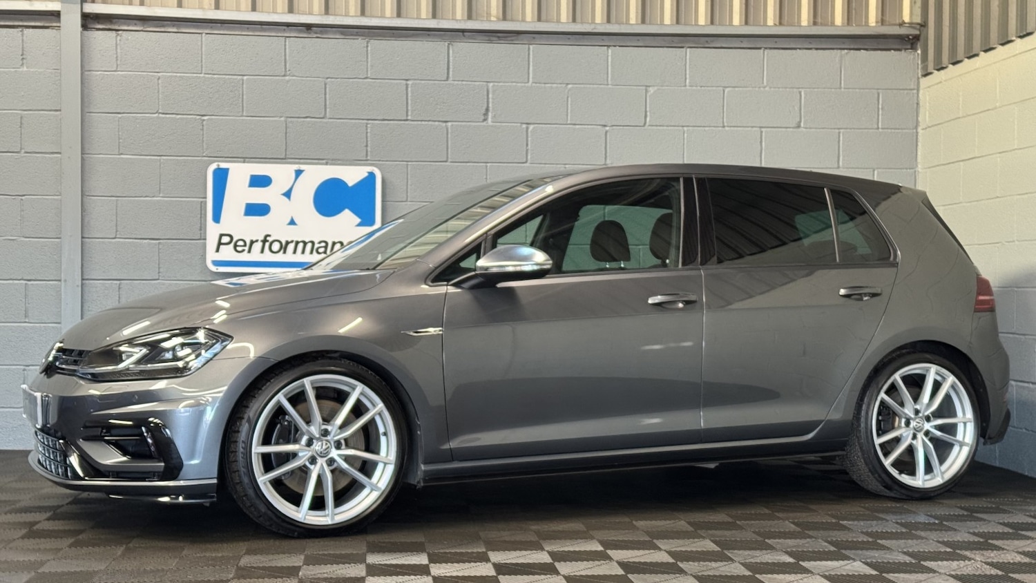 Used Volkswagen Golf 2017 for sale - 76712368: Photo 26