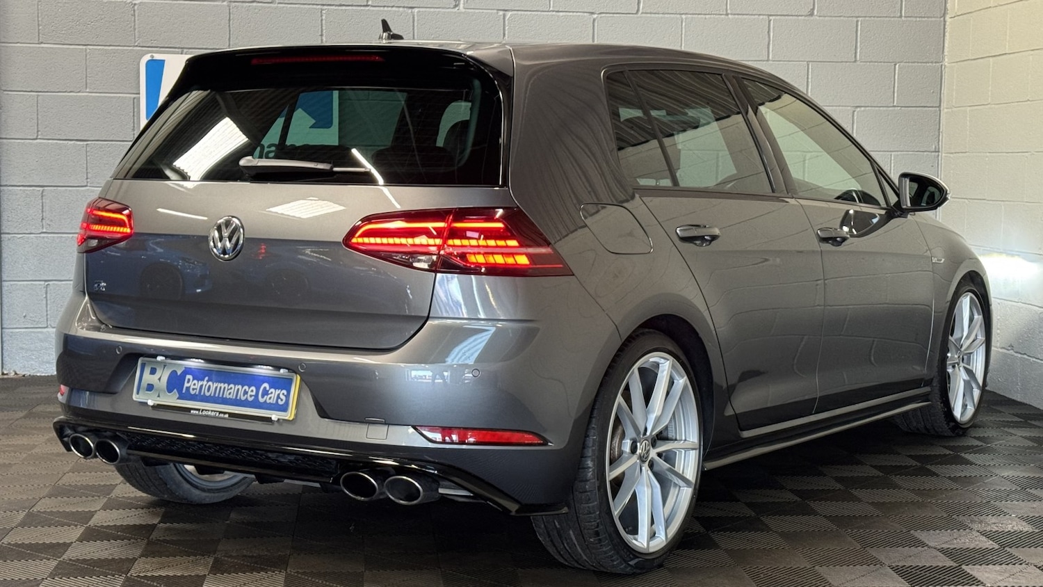 Used Volkswagen Golf 2017 for sale - 76712368: Photo 3