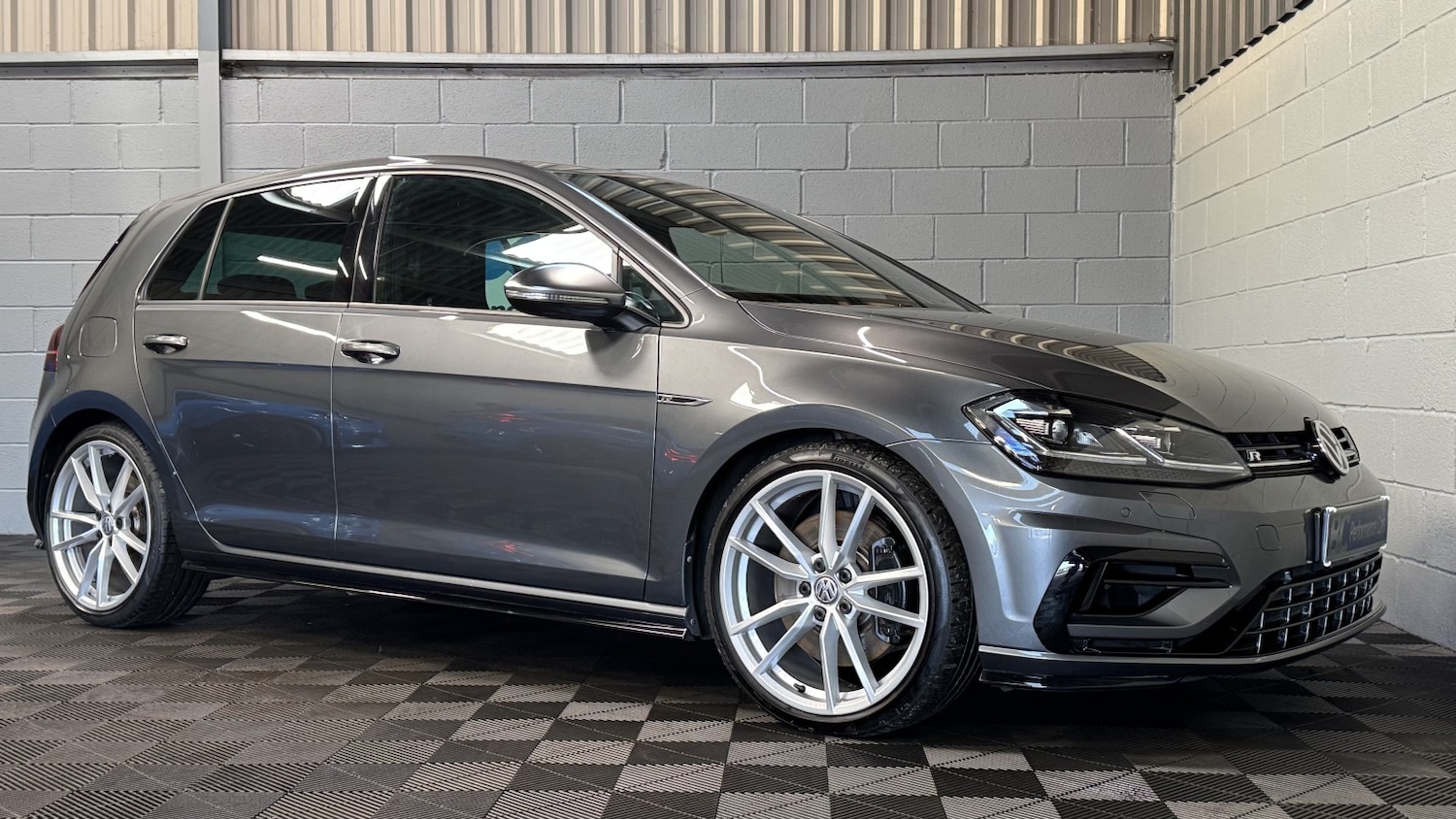 Used Volkswagen Golf 2017 for sale - 76712368: Photo 31