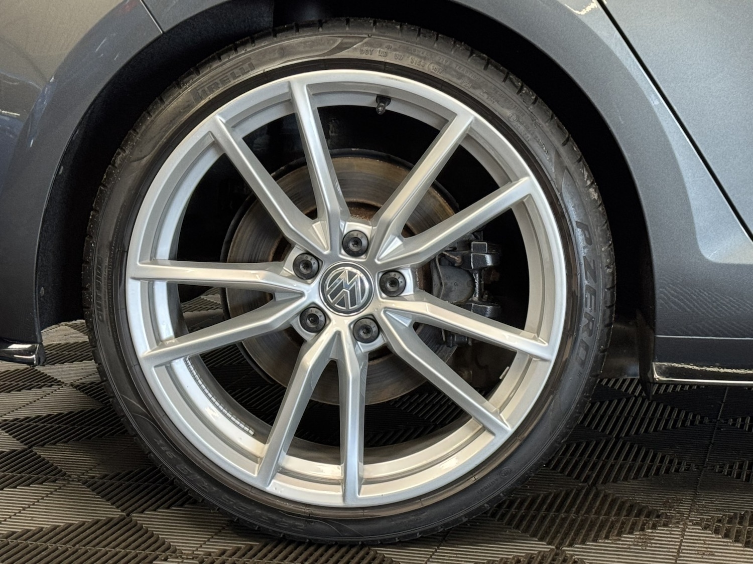 Used Volkswagen Golf 2017 for sale - 76712368: Photo 34