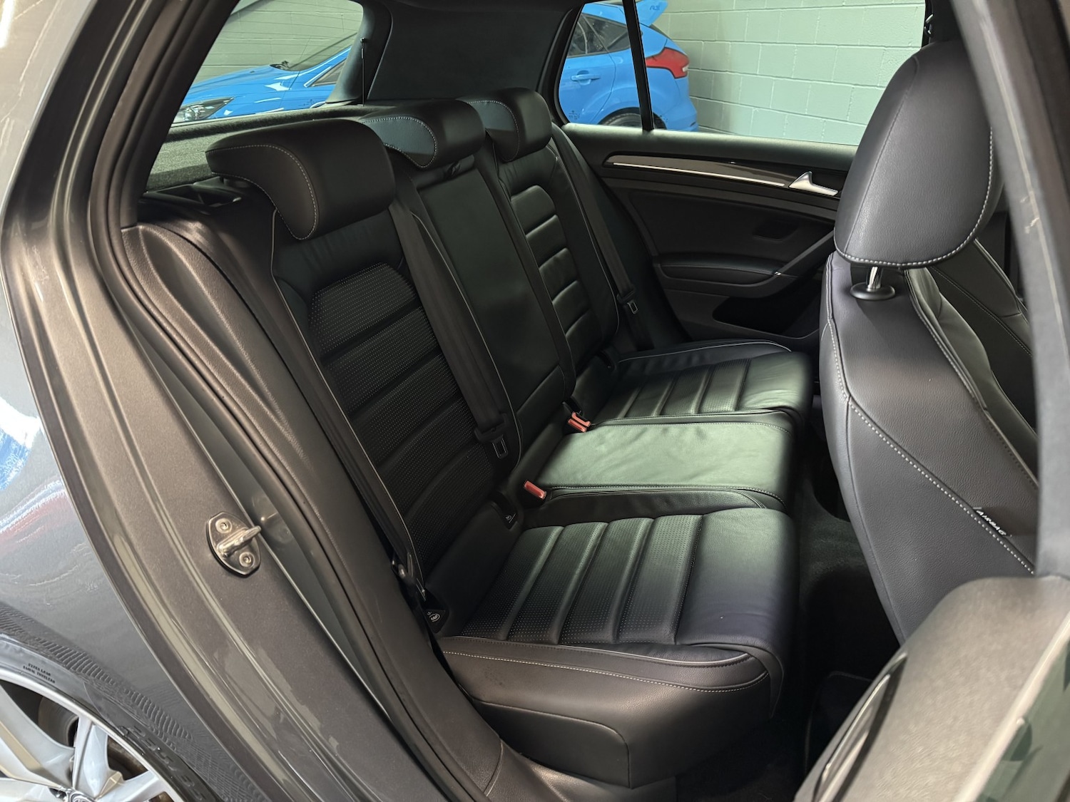 Used Volkswagen Golf 2017 for sale - 76712368: Photo 51