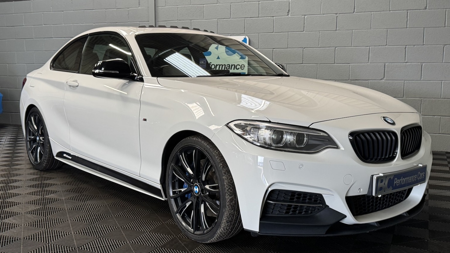 Used BMW 2 Series 2015 for sale - 77766312: Photo 2