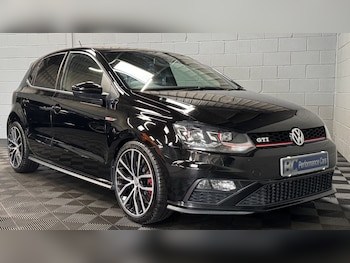 Used Volkswagen Polo 2017 for sale - 77028028: Photo