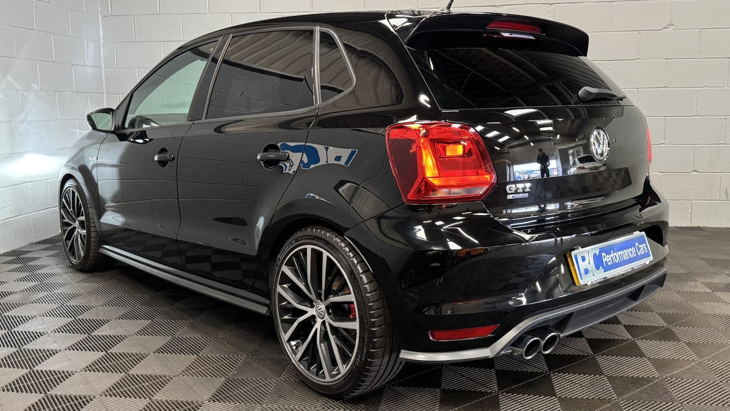 Used Volkswagen Polo 2017 for sale - 77028028: Photo 6