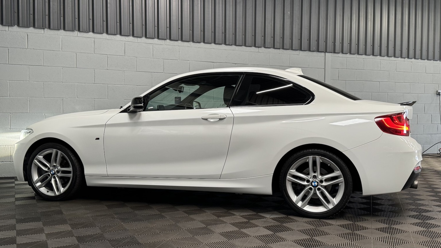 Used BMW 2 Series 2017 for sale - 78098116: Photo 21